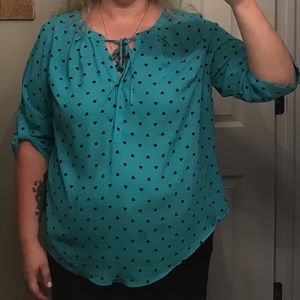Torrid 1/4 sleeve green top with hearts